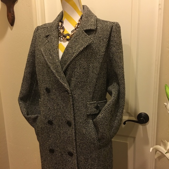 Long coat 🧥 - Picture 2 of 8